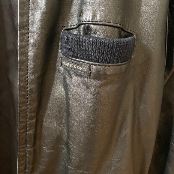 Vintage Members Only Leather Jacket - Picture 3 of 4